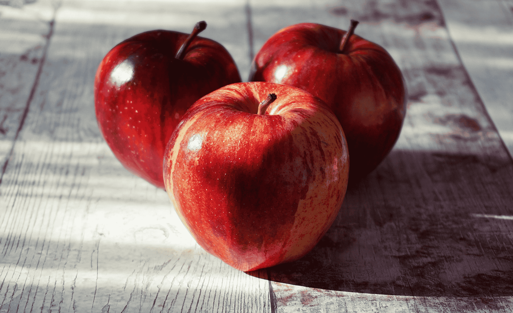 Are Apples Healthy? Benefits, Nutrition & How to Eat Them